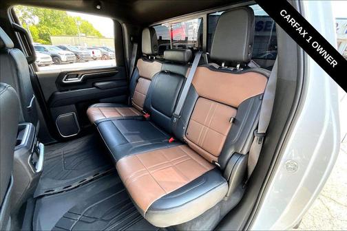 Summit White 2024 Chevrolet Silverado 2500 High Country