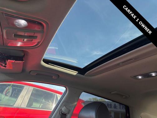 Metal Stream 2018 Kia Niro Touring