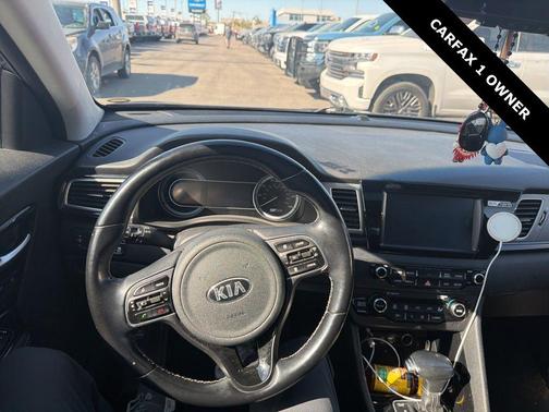 Metal Stream 2018 Kia Niro Touring