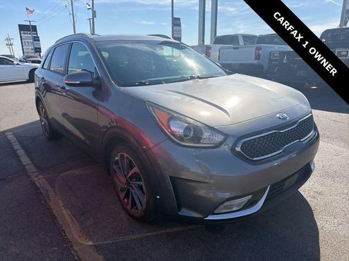 Metal Stream 2018 Kia Niro Touring