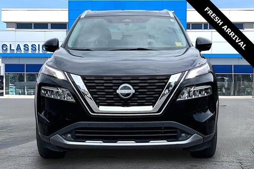 Super Black 2022 Nissan Rogue SL