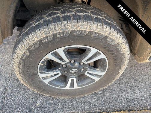 2016 Toyota Tacoma TRD Sport