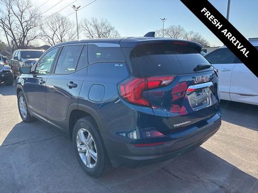 2021 GMC Terrain SLE