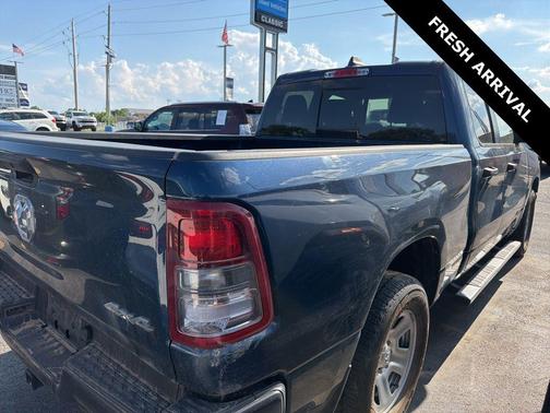 Patriot Blue Pearlcoat 2024 RAM 1500 Tradesman