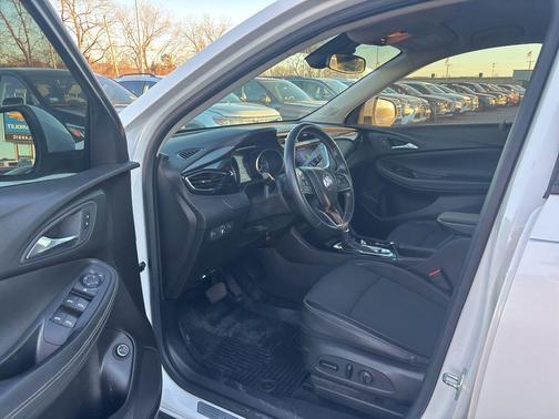 2022 Buick Encore GX Select