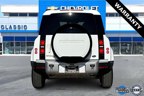 2023 Land Rover Defender 110 SE