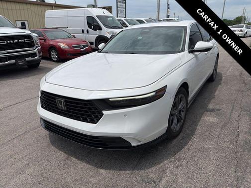 Platinum White Pearl 2023 Honda Accord Hybrid EX-L