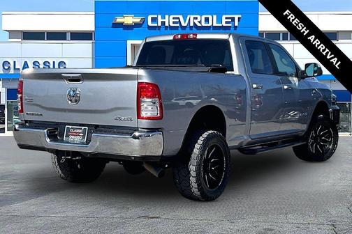 2020 RAM 2500 Big Horn Crew Cab 4x4 6'4' Box