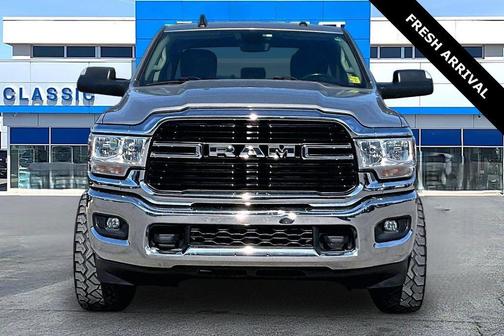 2020 RAM 2500 Big Horn Crew Cab 4x4 6'4' Box