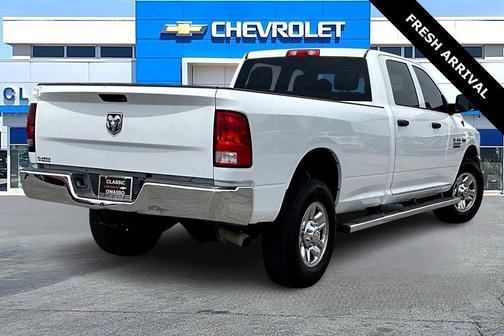 2018 RAM 3500 Tradesman Crew Cab 4x2 8' Box