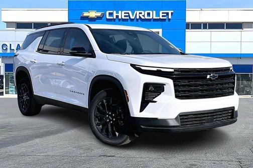 Summit White 2026 Chevrolet Traverse LT