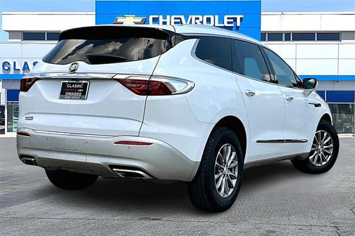 2022 Buick Enclave FWD Essence