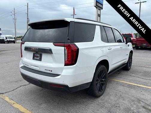 Summit White 2023 GMC Yukon 4WD AT4