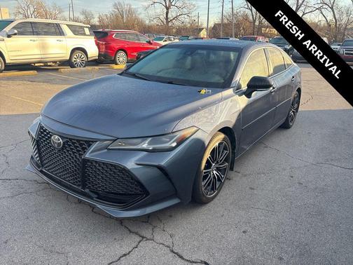 2019 Toyota Avalon Touring