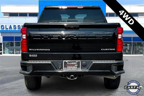 2023 Chevrolet Silverado 1500 Custom
