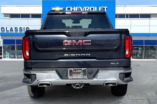 2022 GMC Sierra 1500 SLT