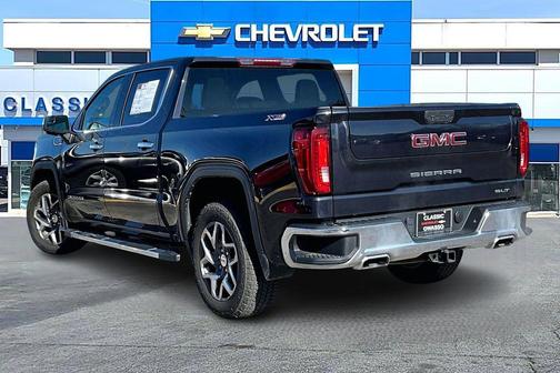 2022 GMC Sierra 1500 SLT