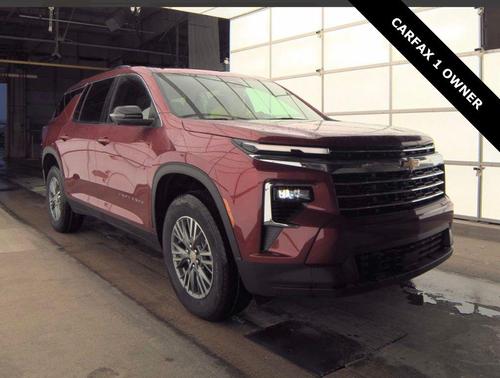 2025 Chevrolet Traverse LT