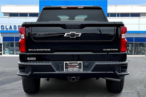 2026 Chevrolet Silverado 1500 Custom