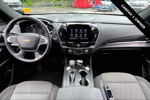 Radiant Red Tintcoat 2023 Chevrolet Traverse LT Cloth
