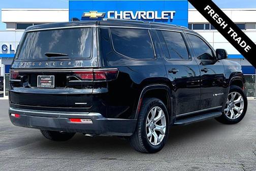 Diamond Black Crystal Pearlcoat 2022 Jeep Wagoneer Series II 4x2