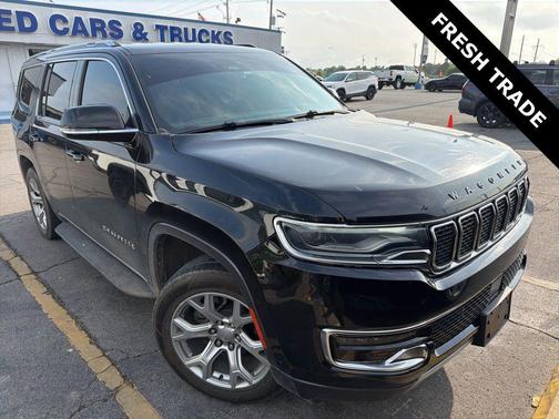 Diamond Black Crystal Pearlcoat 2022 Jeep Wagoneer Series II 4x2
