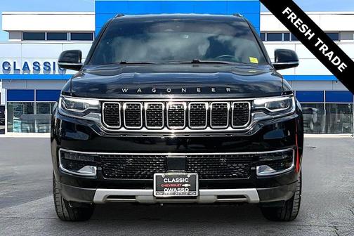 Diamond Black Crystal Pearlcoat 2022 Jeep Wagoneer Series II 4x2