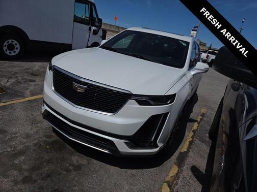 2021 Cadillac XT6 Premium Luxury FWD