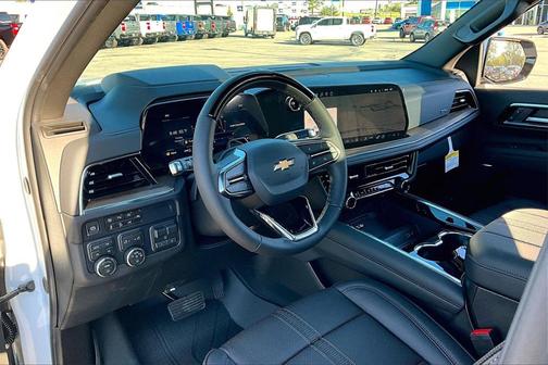 2026 Chevrolet Suburban High Country, 4WD