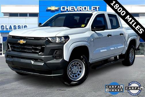 2024 Chevrolet Colorado WT
