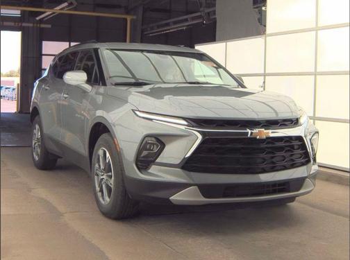 Sterling Gray Metallic 2024 Chevrolet Blazer 3LT