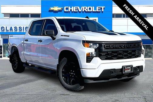 2023 Chevrolet Silverado 1500 Custom