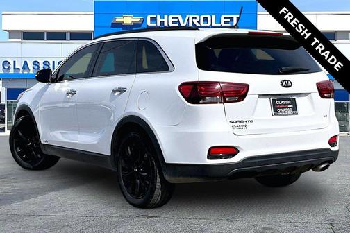 2019 Kia Sorento S