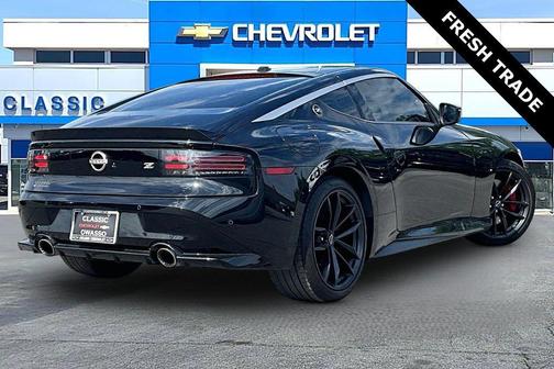 Black Diamond Pearl 2024 Nissan Z Performance Auto