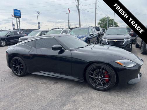 Black Diamond Pearl 2024 Nissan Z Performance Auto