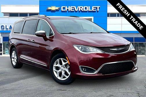 Velvet Red Pearlcoat 2020 Chrysler Pacifica Limited
