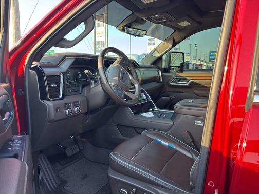 2024 GMC Sierra 2500 Denali