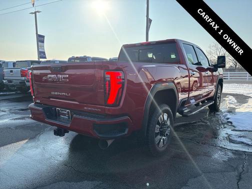 2024 GMC Sierra 2500 Denali