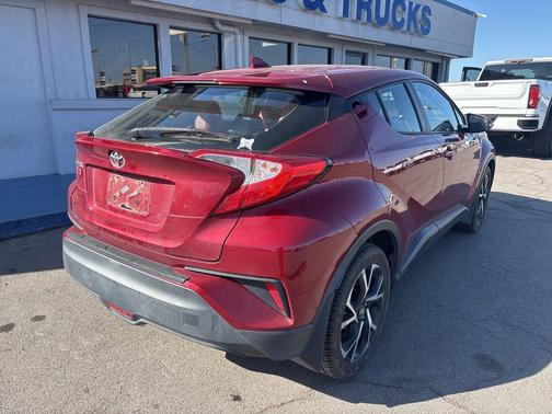 2018 Toyota C-HR XLE Premium