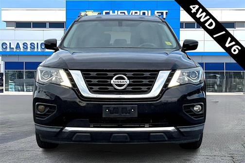 2019 Nissan Pathfinder SL