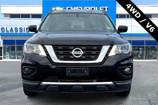 2019 Nissan Pathfinder SL