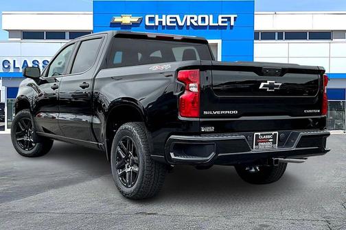 Black 2026 Chevrolet Silverado 1500 Custom