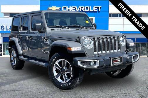 Sting-Gray Clearcoat 2020 Jeep Wrangler Unlimited Sahara