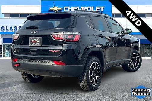 2024 Jeep Compass Trailhawk