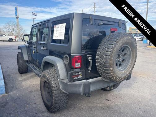 2017 Jeep Wrangler Unlimited Sport