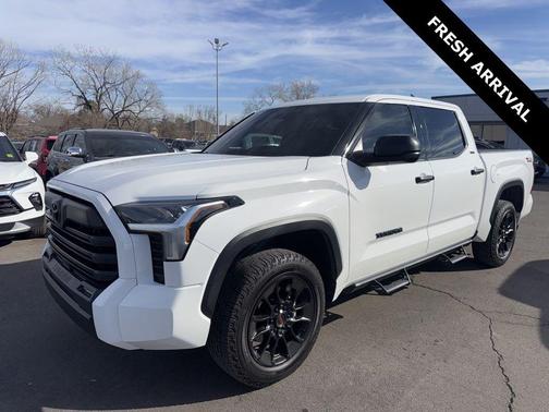 2023 Toyota Tundra SR5
