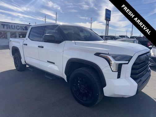 2023 Toyota Tundra SR5