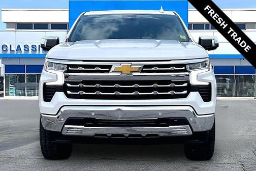 Iridescent Pearl Tricoat 2024 Chevrolet Silverado 1500 LTZ