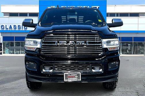 2019 RAM 2500 Laramie Mega Cab 4x4 6'4' Box