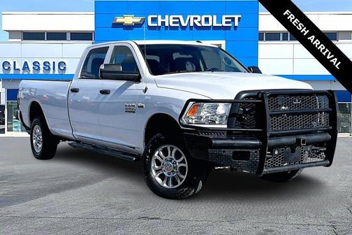2018 RAM 2500 Tradesman Crew Cab 4x4 8' Box